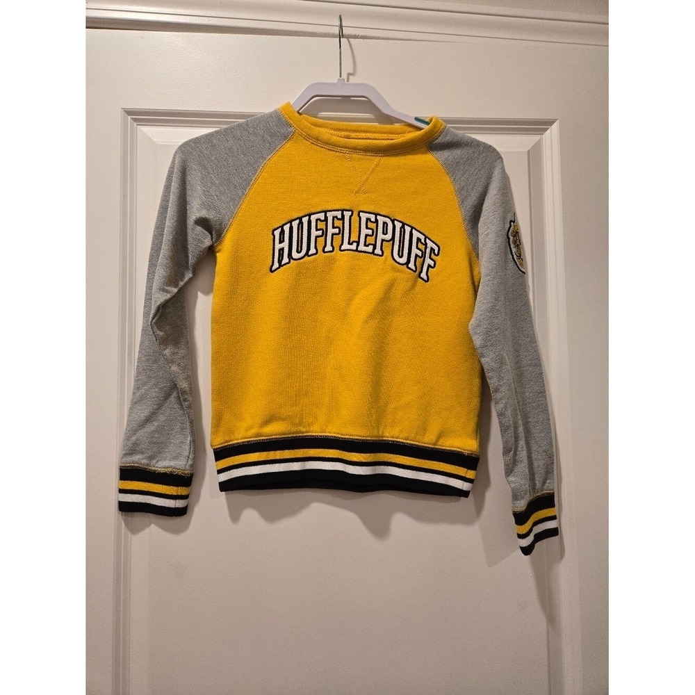 Harry Potter Universal Studios Hufflepuff Kids Sweatshirt Yellow Grey Small